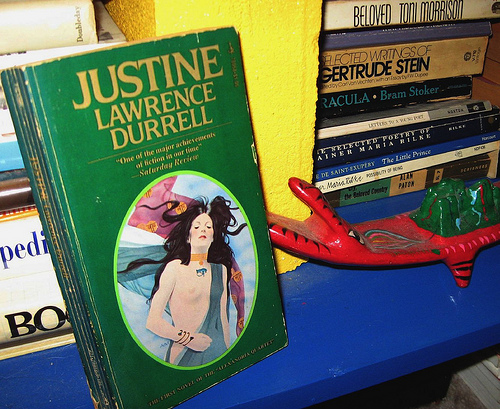 Fotografía: "Justine, by Lawrence Durrell" por elycefeliz @ Flickr