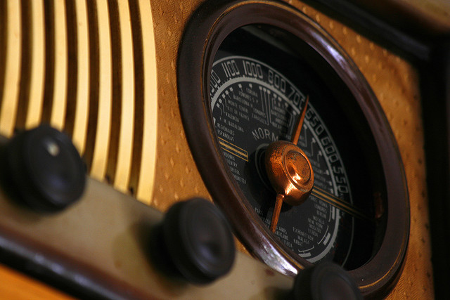 Fotografía: "Radio con experiencia." por santibon@ Flickr